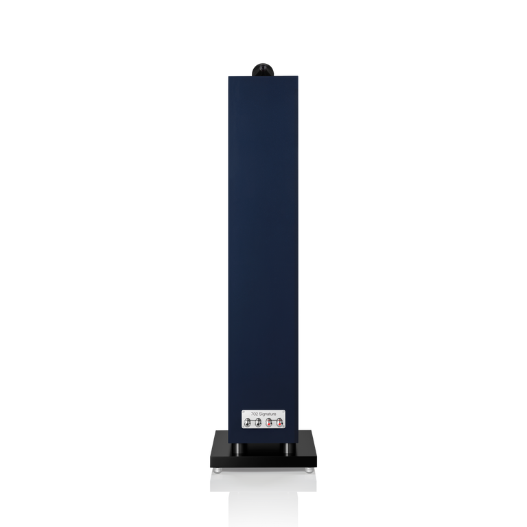 702 S3 Signature, Midnight Blue Metallic, dynamic